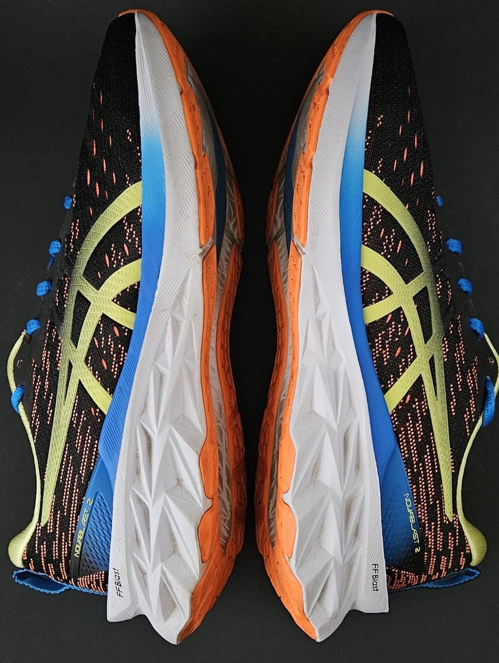 Asics Novablast - Picture 6 of 7